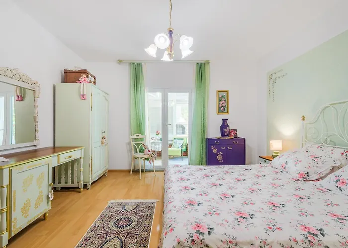 Bella Rosa Lejlighed